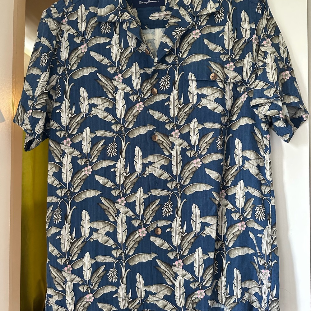 Tommy Bahama Blue Floral Men's Shirt- M